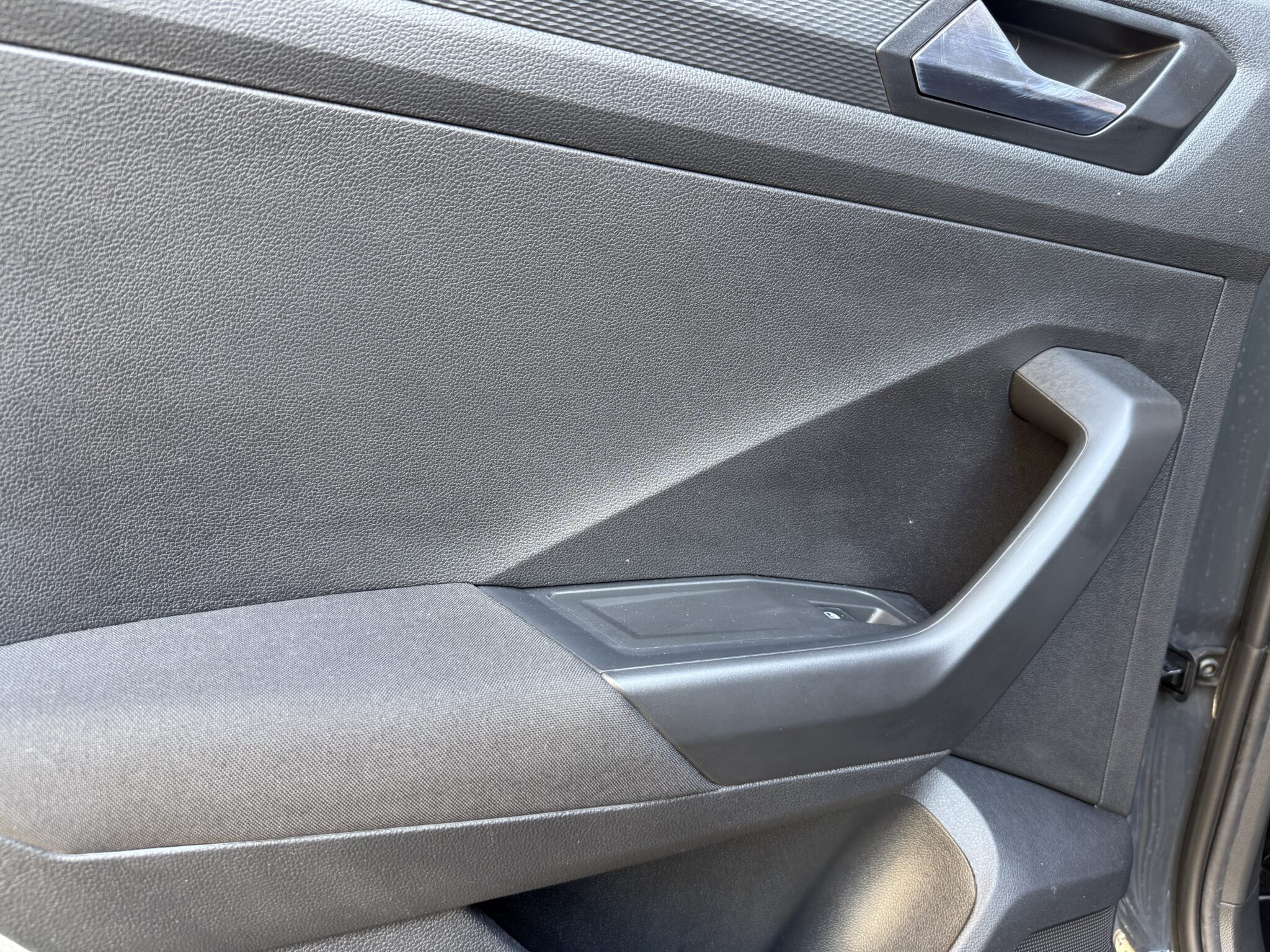 31.ACCESSORI VW t-roc DIESEL MANUALE